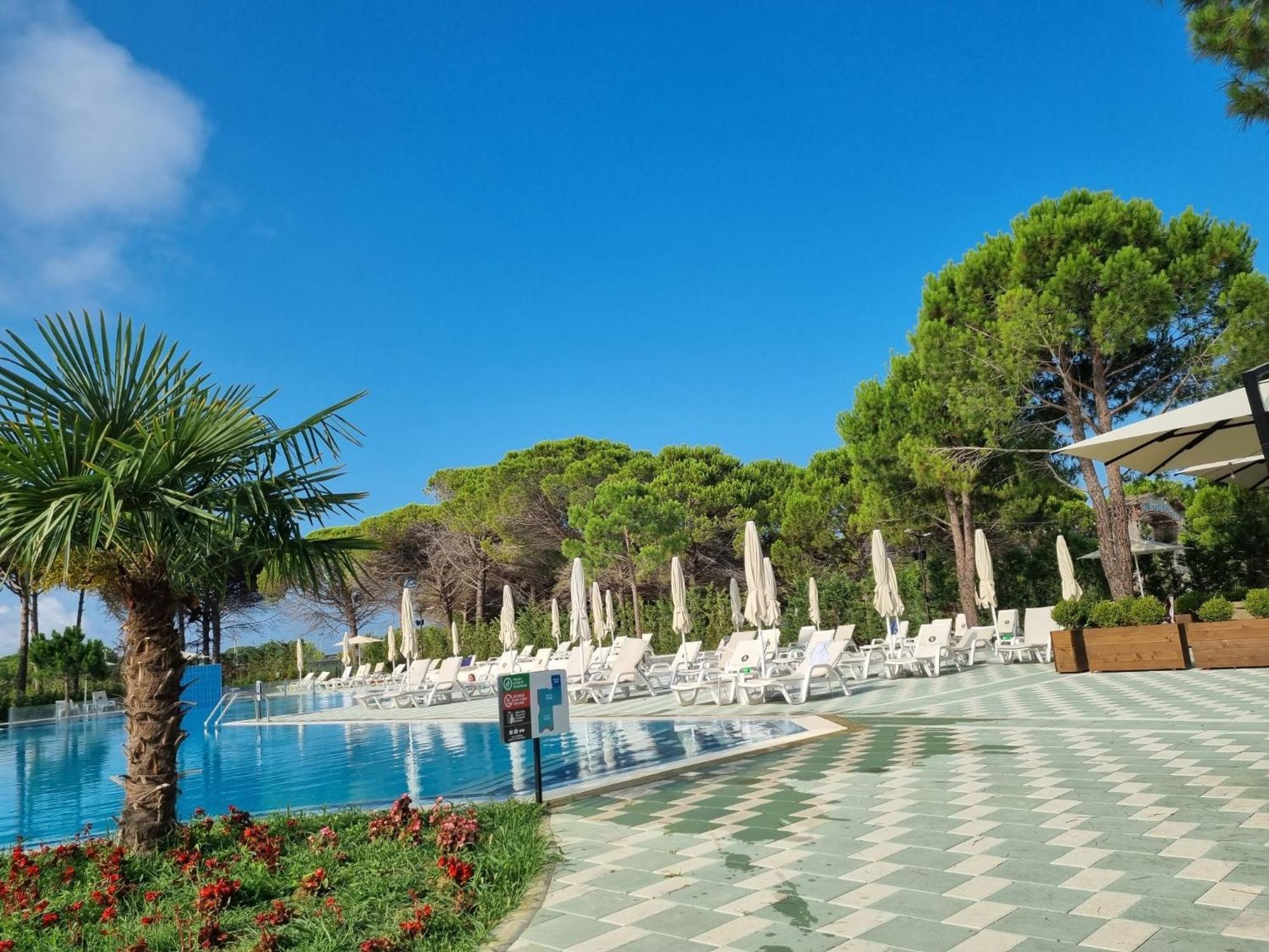 Modern Villas At Perla Resort Durrës Kültér fotó