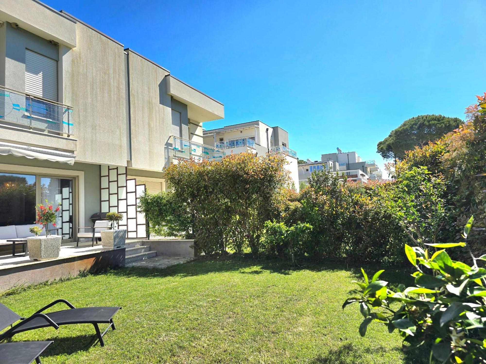 Modern Villas At Perla Resort Durrës Kültér fotó