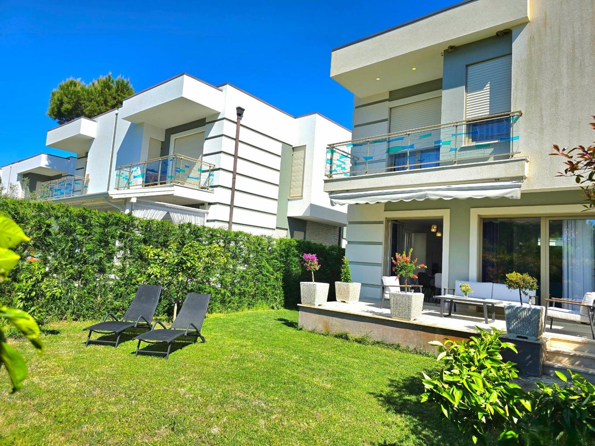 Modern Villas At Perla Resort Durrës Kültér fotó